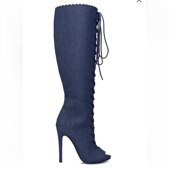 Shoedazzle's Evette Over the Knee Peep Toe Lace Up Stiletto Boots! - Picture 3 of 11